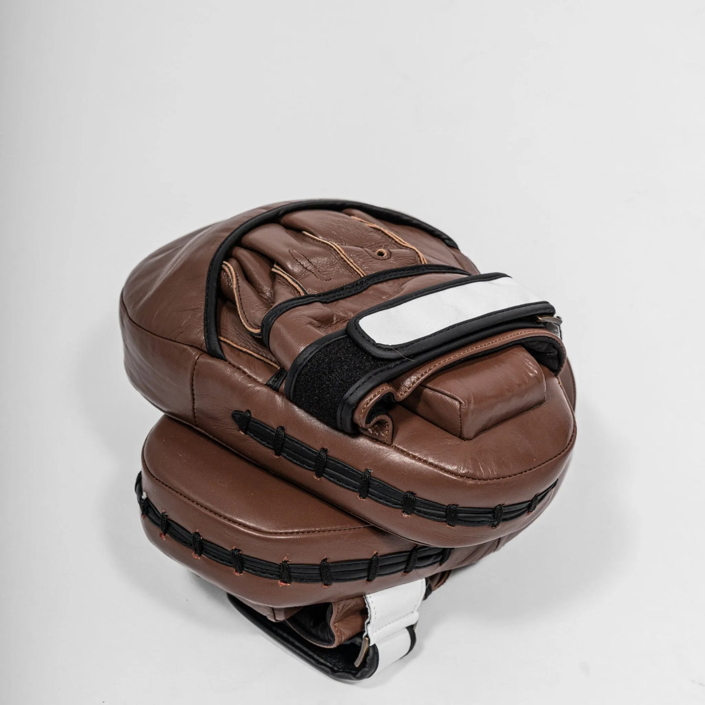 THE BELL BOXING MITT - Leather Brown