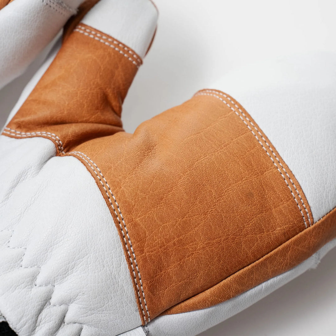 5280 Water Buffalo Leather Mitten - White