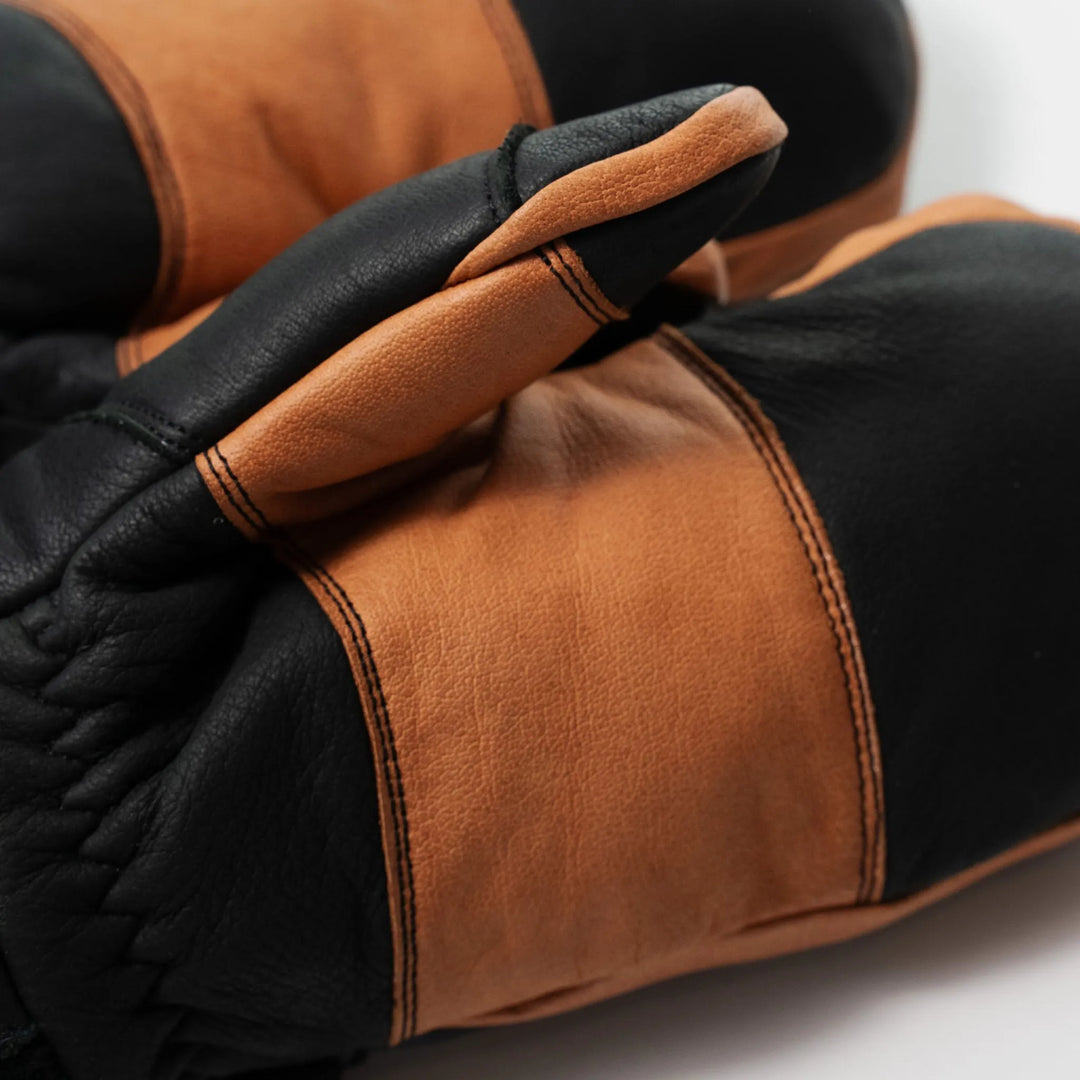 5280 Water Buffalo Leather Mitten - Black